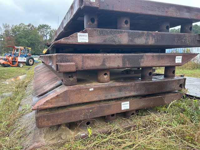 8 ft x 24 ft (8 in Wall) Trench Shield 8 ft x 24 ft (8 in Wall) Trench Shield