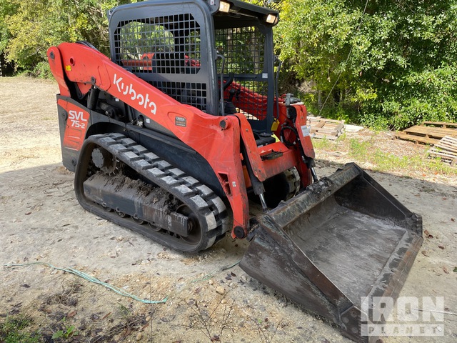 MINI CARGADOR SOBRE ORUGAS 2023 KUBOTA SVL752