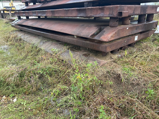 8 ft x 24 ft (8 in Wall) Trench Shield 8 ft x 24 ft (8 in Wall) Trench Shield