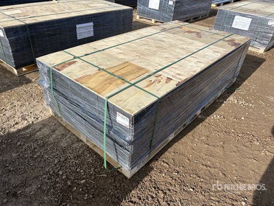 Quantity of (100) 2025 3.ft 6 in x 7 ft 6 Gauge Wire Mesh (Unused)