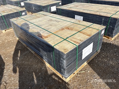 Quantity of (100) 2025 3.ft 6 in x 7 ft 6 Gauge Wire Mesh (Unused)