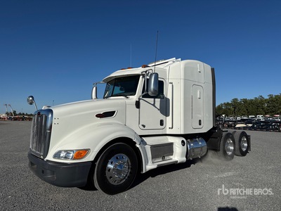 2013 Peterbilt 386 6x4 T/A Sleeper Truck Tractor