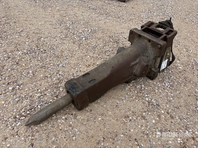 Epiroc SB202 Hydraulic Breaker (Inoperable)