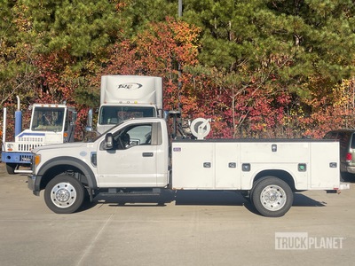 2017 Ford 450 Service Truck