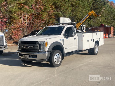 2017 Ford 450 Service Truck