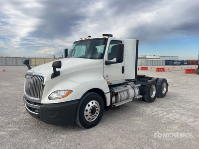 2020 International LT625 6x4 Cabina per trattore stradale