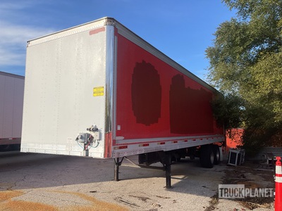 2006 Trailmobile 32 ft T/A Geschlossene Anhänger