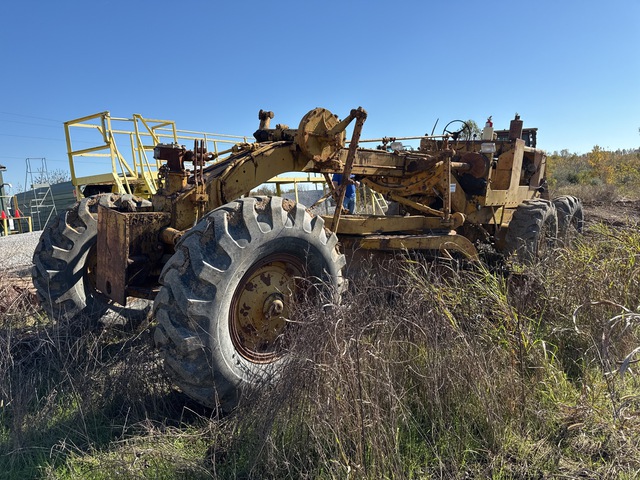 1965 Cat 12 E Motor Grader