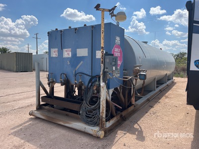 12000 gal Hydraulic 4-Compartment Lubester (Skidded) Benzinetank
