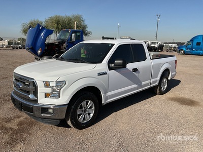 2015 Ford F-150 XL 4x2 Extended Cab Pickup