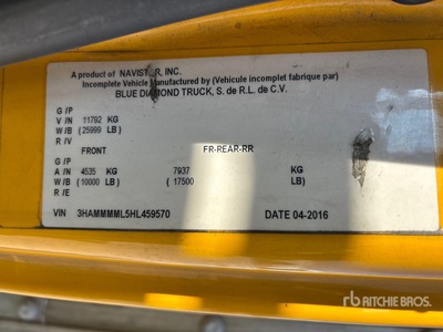 2017 International 4300 4x2 Van Truck