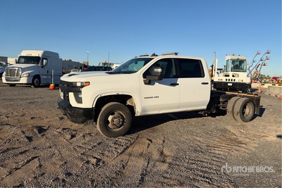 2020 Chevrolet Silverado 3500HD 4x4 Cabina y chasis