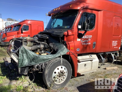 2015 (unverified) Freightliner Cascadia 125 6x4 Sleeper Truck Tractor (Inoperable)
