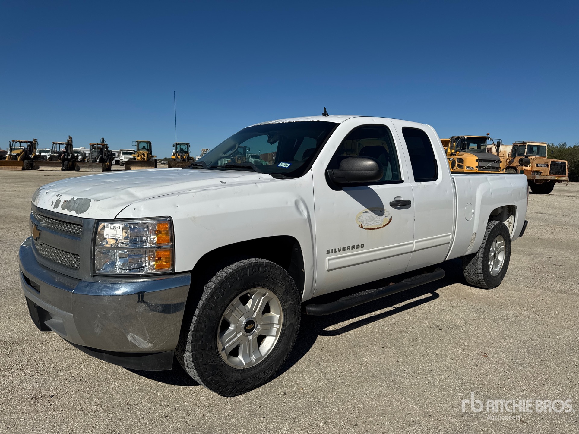 2013 Chevrolet Silverado 1500 4x2 Extended Cab Pick Up