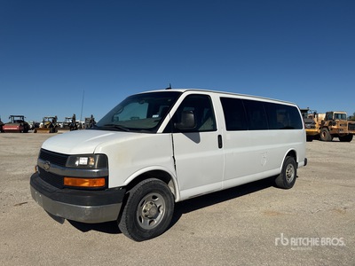 2014 Chevrolet Express LT 3500 10 Passenger Van