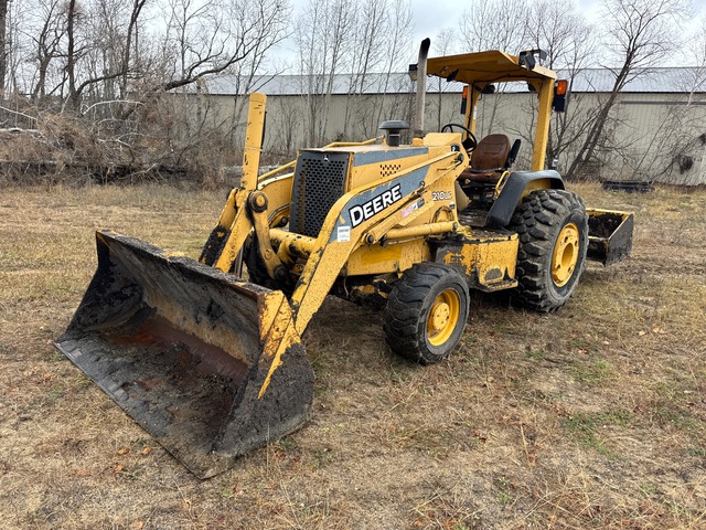 John Deere 210LE 4x4 Landscape Loader