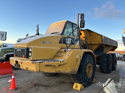 2008 Cat 740 Knickgelenkter Muldenkipper (Inoperable)