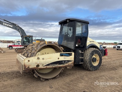 2006 Ingersoll Rand SD-122DX TF Smooth Drum Compactor