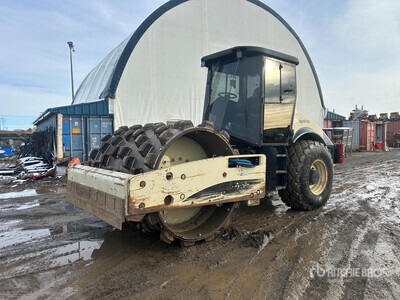 2006 Ingersoll Rand SD-122DX TF Smooth Drum Compactor