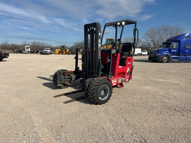 2015 Moffett M8 55.4 5500 lb 3x3 Truck Mounted Forklift