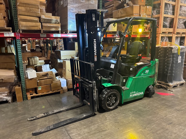 2024 Hangcha CPD30-XD2-CSI 5605 lb Electric Forklift (Inoperable) 2024 Hangcha CPD30-XD2-CSI 5605 lb Electric Forklift (Inoperable)