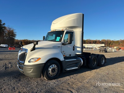 2021 International LT625 6x4 Cabina per trattore stradale