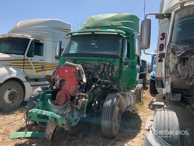 2014 International ProStar 6x4 Tractocamion con Dormitorio (Solo Partes) / Parts Only T/A Sleeper Truck Tractor (Inoperable)