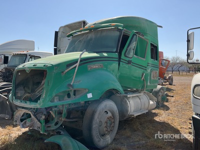 2014 International ProStar 6x4 Tractocamion con Dormitorio (Solo Partes) / Parts Only T/A Sleeper Truck Tractor (Inoperable)
