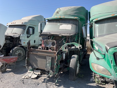 2014 International ProStar 6x4 Tractocamion con Dormitorio (INOPERABLE) / Cabeza Tractora Cabina Dormitorio (Inoperable)