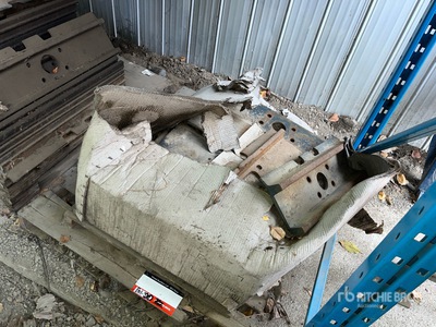 Quantity of 27.5 In Double Bar Track Shoes (Unused)