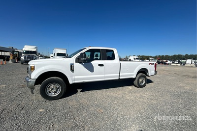 2019 Ford F-250 XL 4x4 Extended Cab Pickup