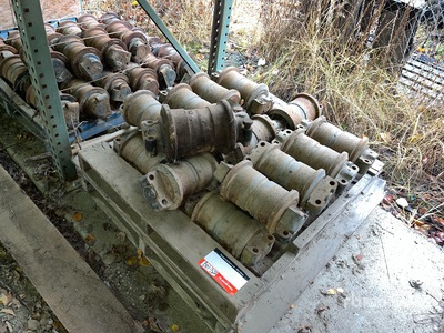Quantity of (21) Cat Track Rollers