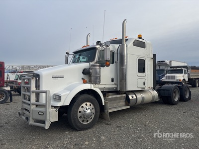2013 Kenworth T800 6x4 Tracteur Routier Couchette