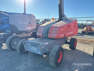 2015 Skyjack SJ45T 4WD Dual Fuel Telescopic Boom Lift