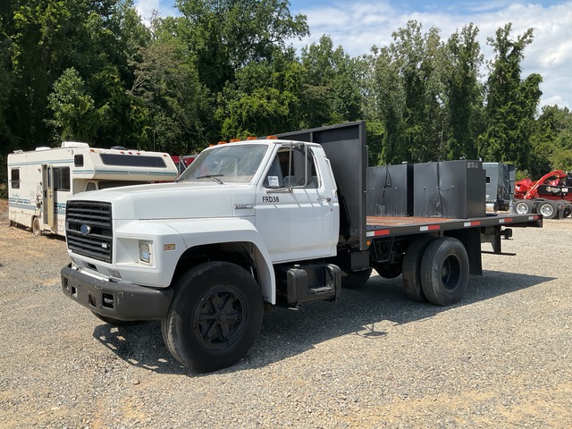 1985 Ford F-600 4x2 Flatbed Truck 1985 Ford F-600 4x2 Flatbed Truck