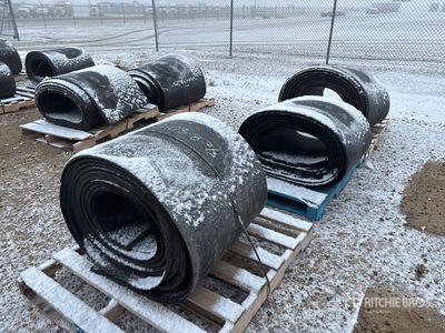 Quantity of (3) Rolls of 1/2 In Rubber Matting ورش و مخازن متنوعة