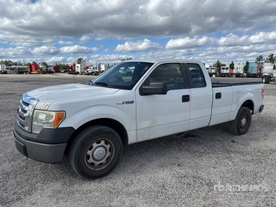 2011 Ford F-150 XL 4x2 Extended Cab Pickup