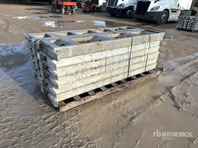 Quantity of (12) Flat Deck Load Bunks