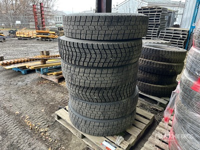 Quantity of (6) Bridgestone M800 11R22.5 Opony