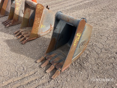 18 in Digging Godet arrière de rétrocaveuse - Fits John Deere 310SL