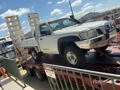 Nissan Patrol 4x4 Pickup