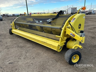 2016 John Deere 659 Premium Podbieracz do sieczkarni polowej