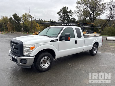 2016 Ford F-250 XL 4x2 Extended Cab Pickup