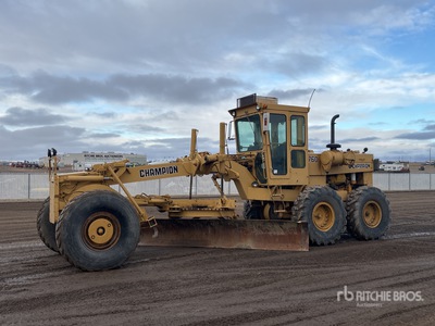 1982 Champion 760 Motor Grader