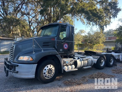 2017 Mack CXU613 6x4 Cabina per trattore stradale