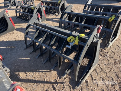 72 in Skid Steer Grapple Bucket (Unused)