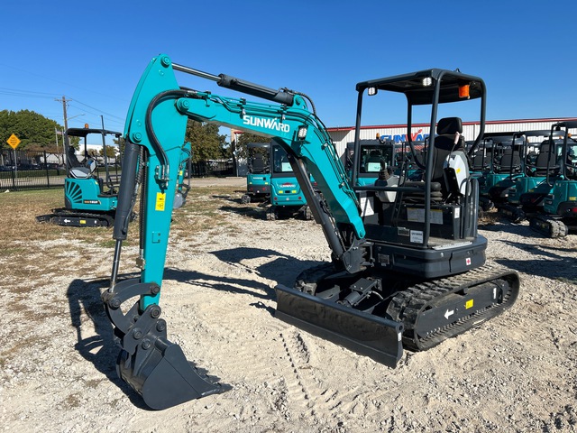 2023 Sunward SWE25UF Mini Excavator (Unused)