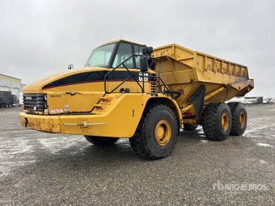 Cat 735 Articulated Dump Truck