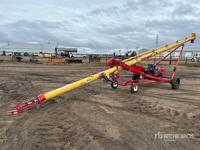 Westfield STX 80-41 8 in x 41 ft Grain Auger