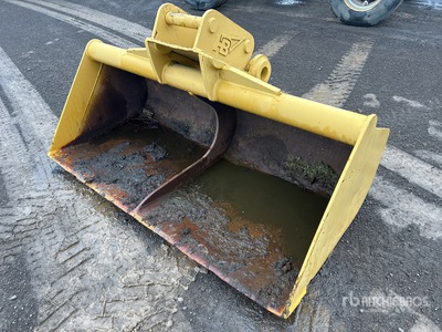HB 1950 mm Q/C Cleanup Excavator Bucket